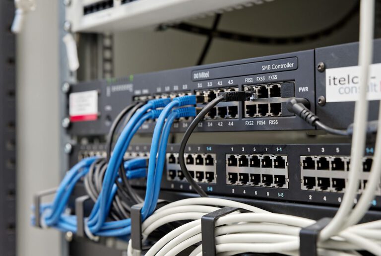 Patchfeld und Switch – EIM Greifswald